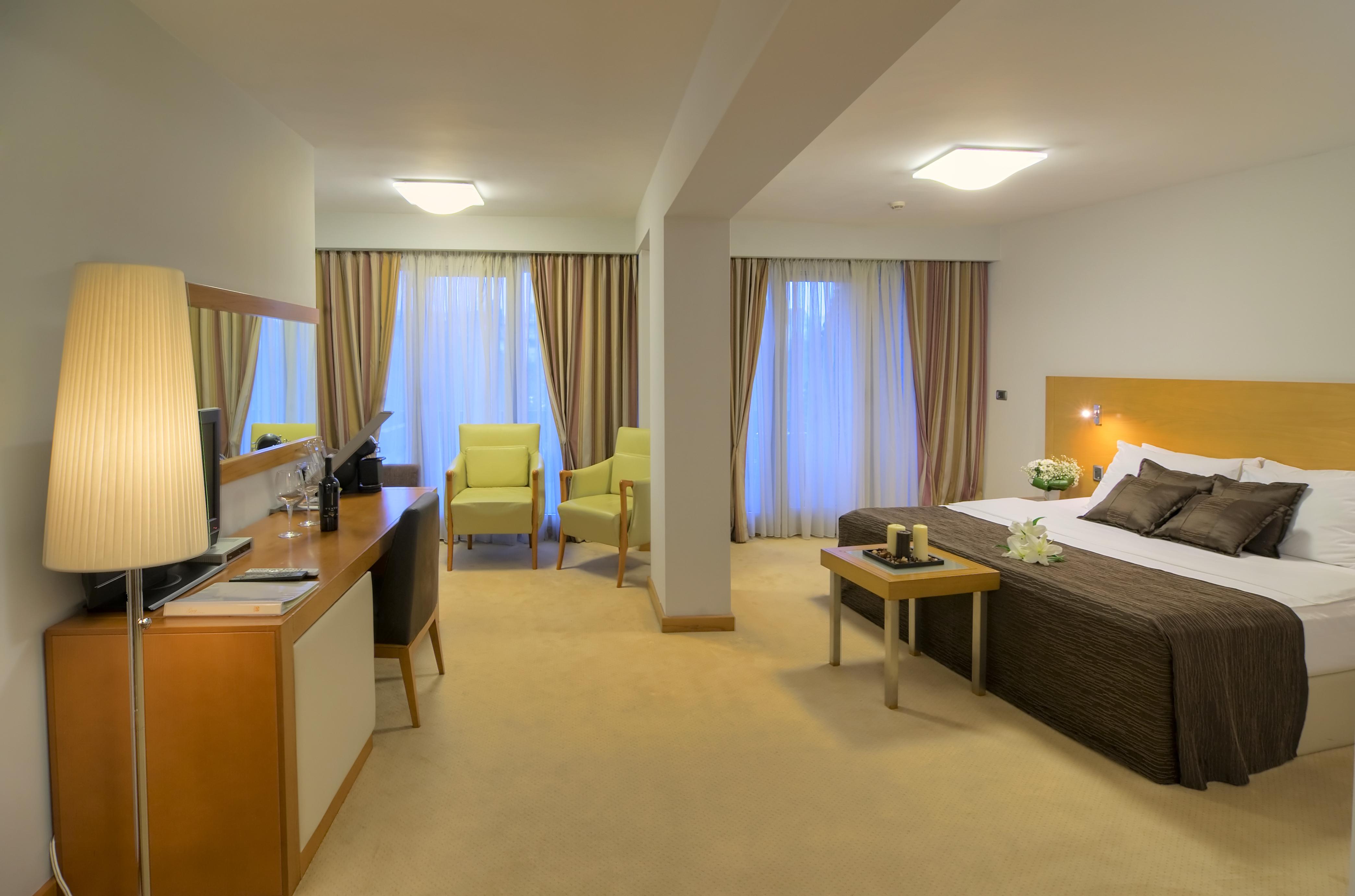 Hotel Podgorica Luaran gambar